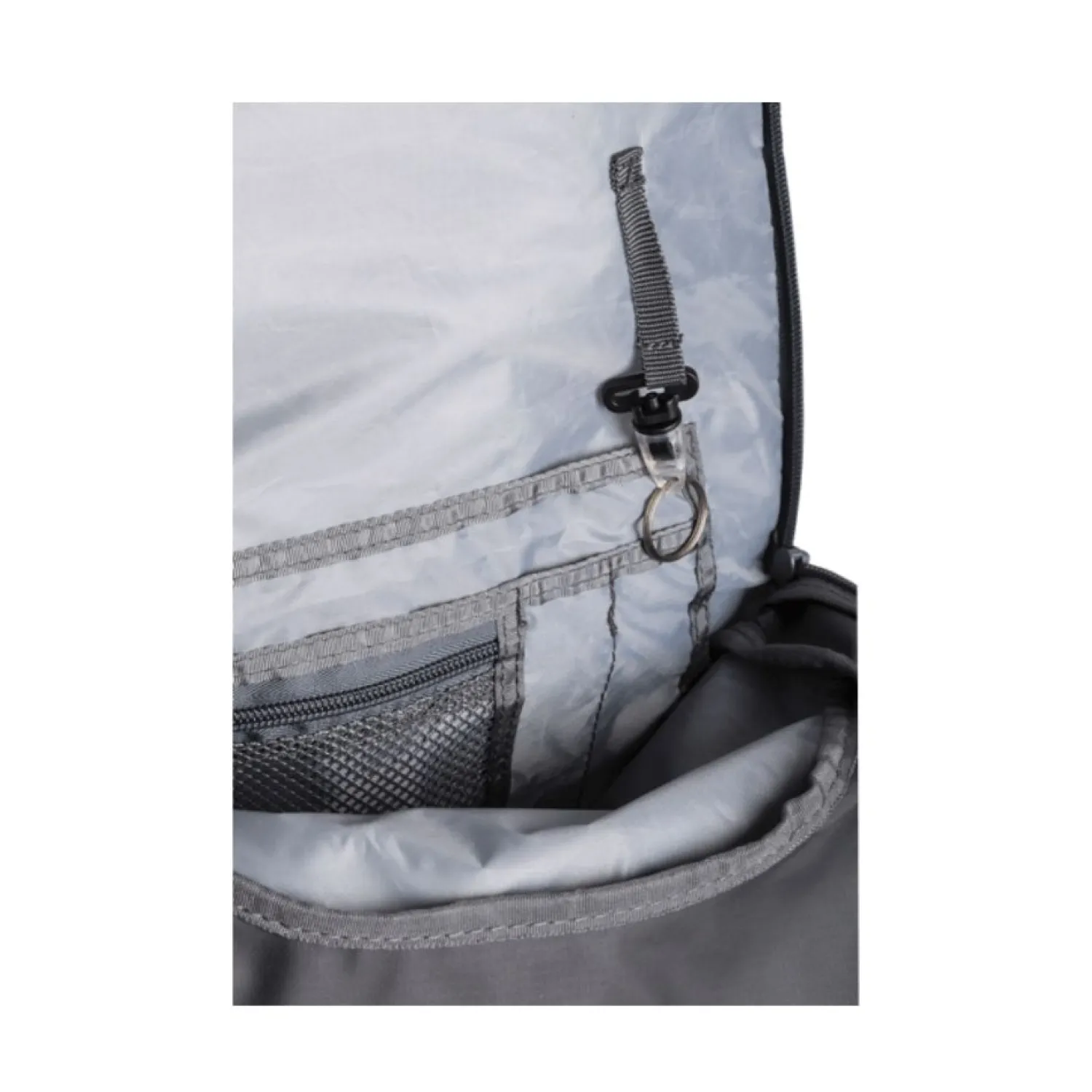Outlet Trespass Albus Daypack - 30 Liter