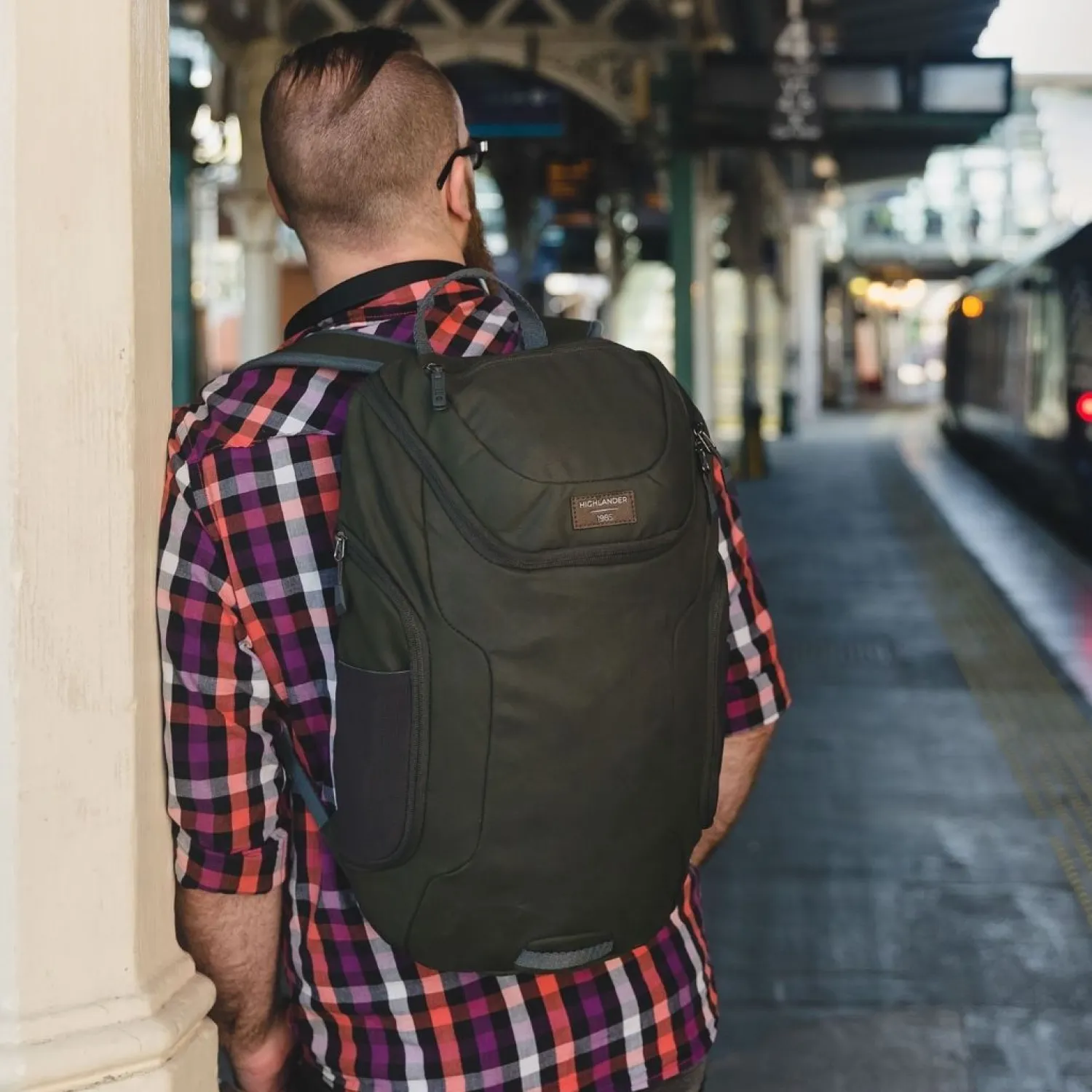Outlet Highlander Daypack - Bahn Urban - 22 Liter