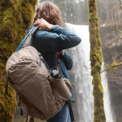 Shop Camelbak Daypack - Rim Runner - 22 Liter